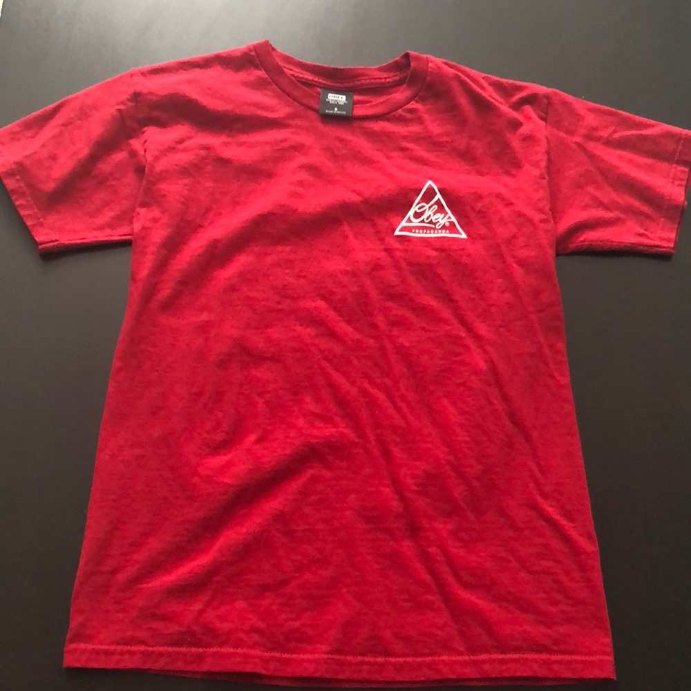 OBEY T SHIRT